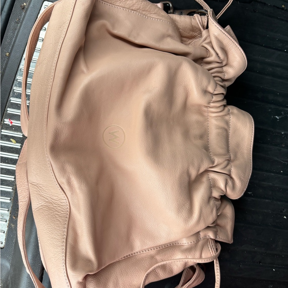 Wanderers Travel Co Elegant Blush Marley Leather Women's Bag